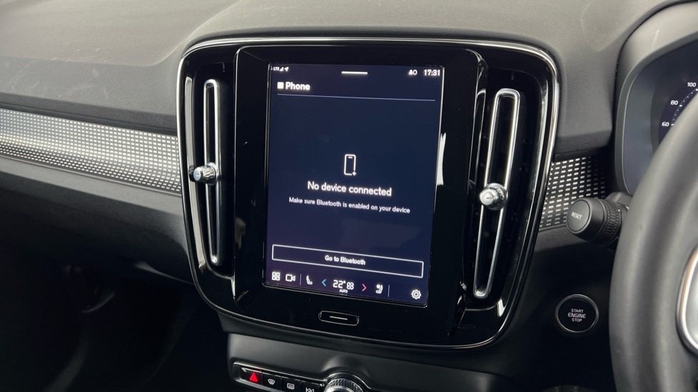 Used Volvo XC40 2024 for sale - 76519321: Photo 42