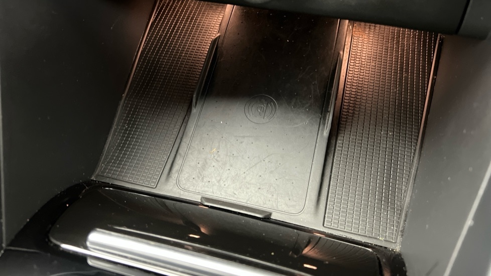 Used Volvo XC40 2024 for sale - 76519321: Photo 50