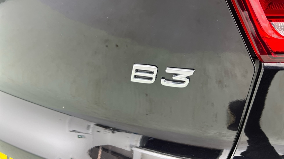 Used Volvo XC40 2024 for sale - 76519321: Photo 53