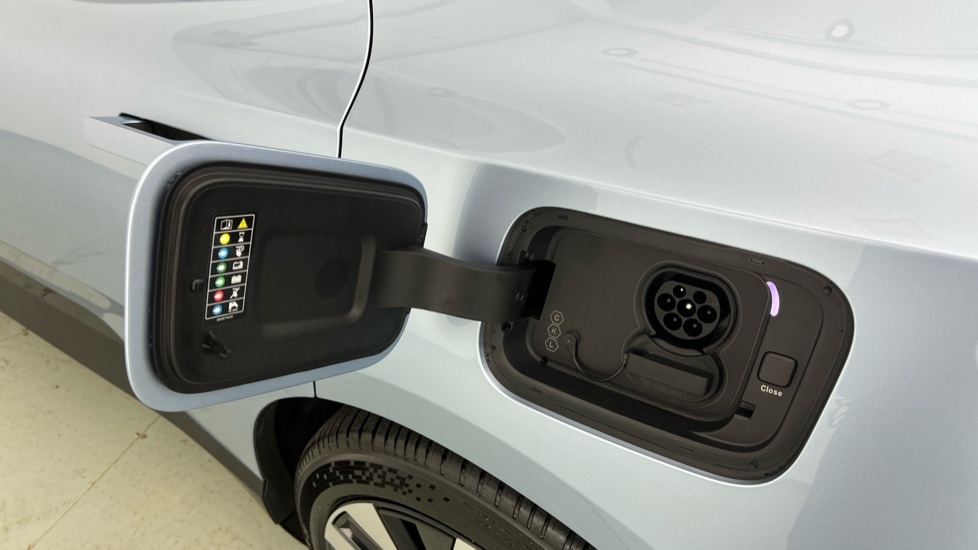 Used Polestar Polestar 4 2025 for sale - 78063379: Photo 31