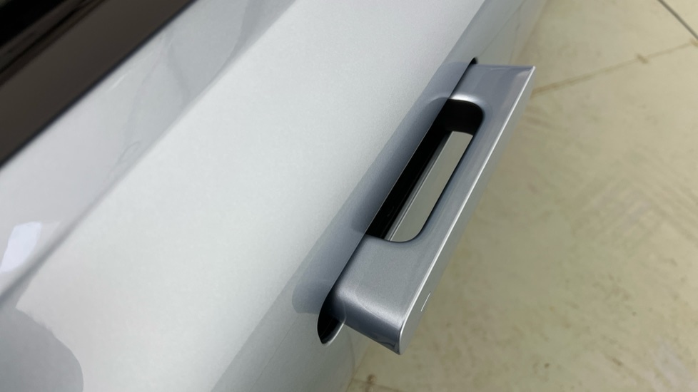 Used Polestar Polestar 4 2025 for sale - 78063379: Photo 46