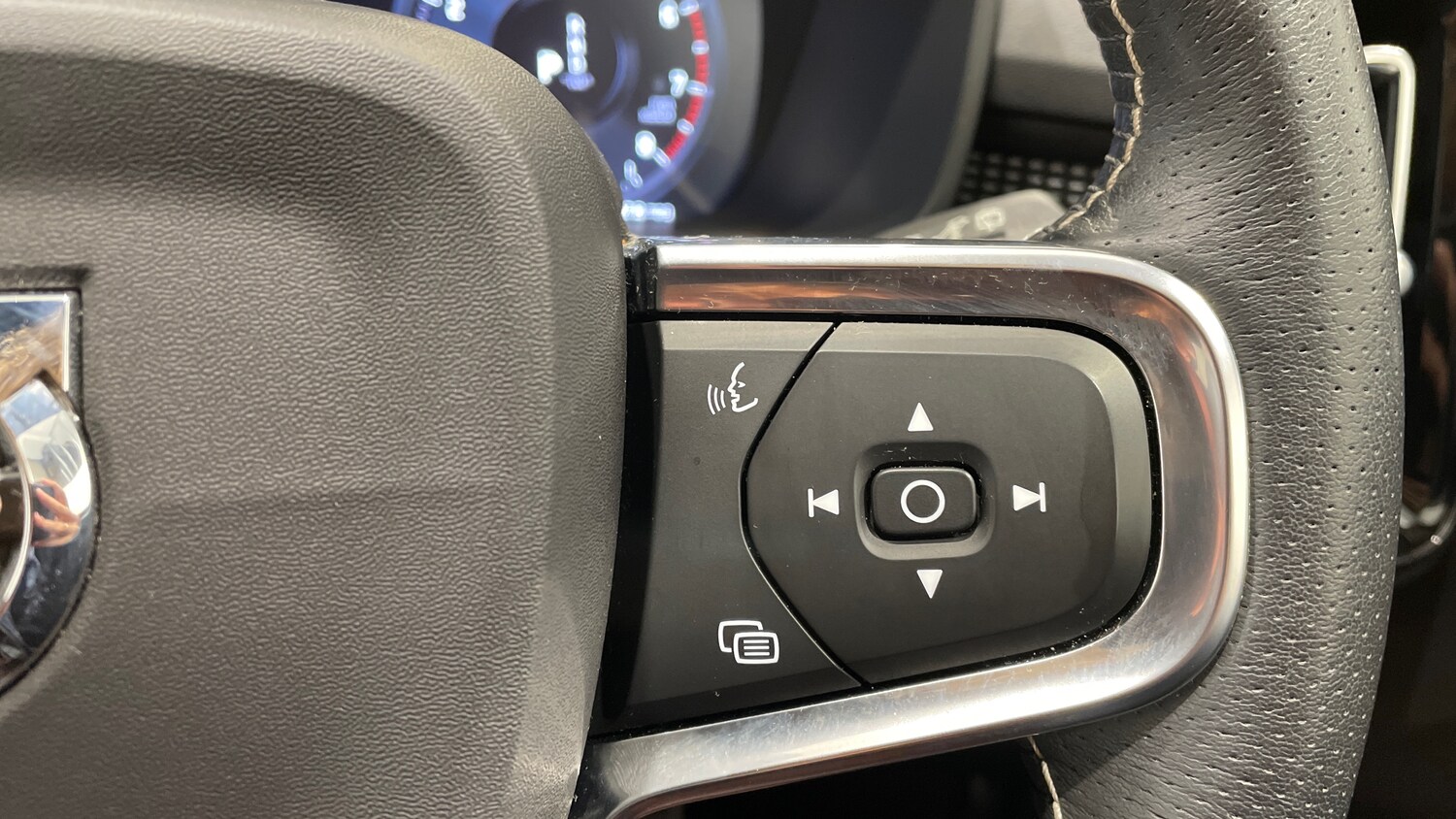 Used Volvo XC40 2020 for sale - 77927354: Photo 17