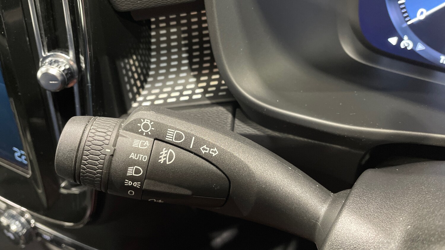 Used Volvo XC40 2020 for sale - 77927354: Photo 18