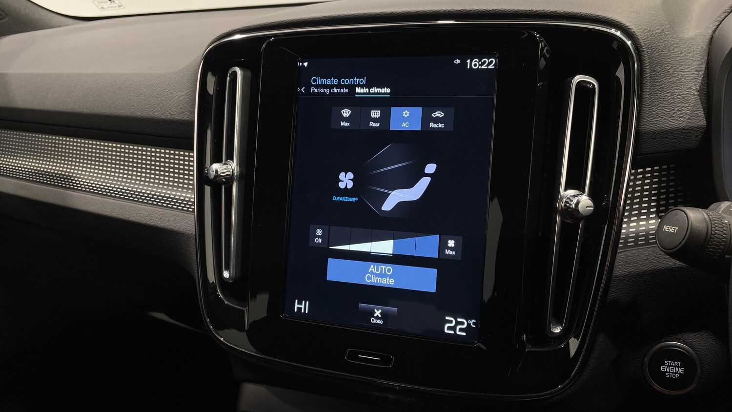 Used Volvo XC40 2020 for sale - 77927354: Photo 21