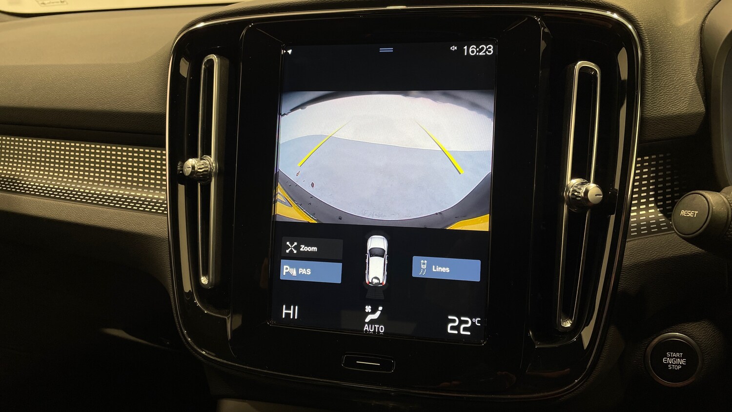 Used Volvo XC40 2020 for sale - 77927354: Photo 22