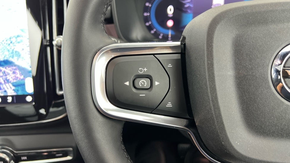 Used Volvo XC40 2024 for sale - 76098001: Photo 21