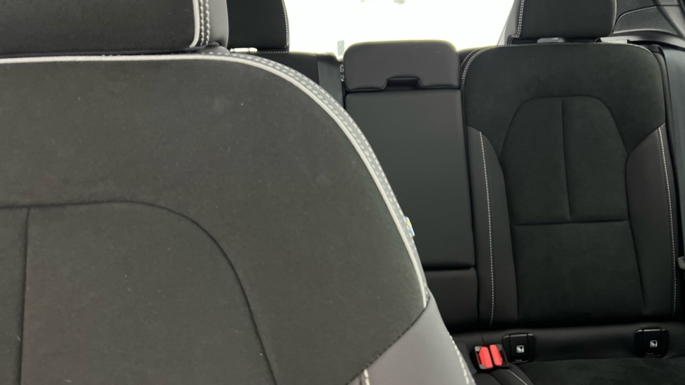 Used Volvo XC40 2024 for sale - 76098001: Photo 36