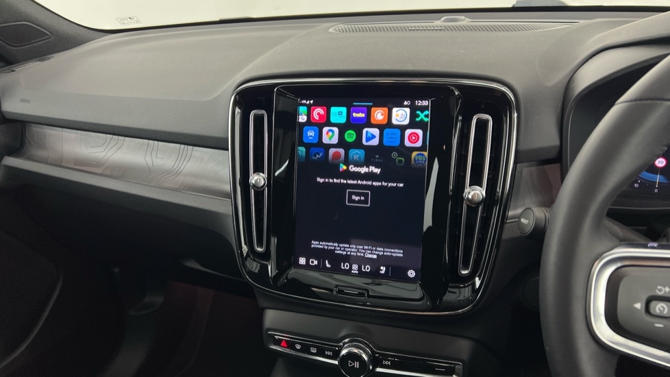 Used Volvo XC40 2024 for sale - 76098001: Photo 45