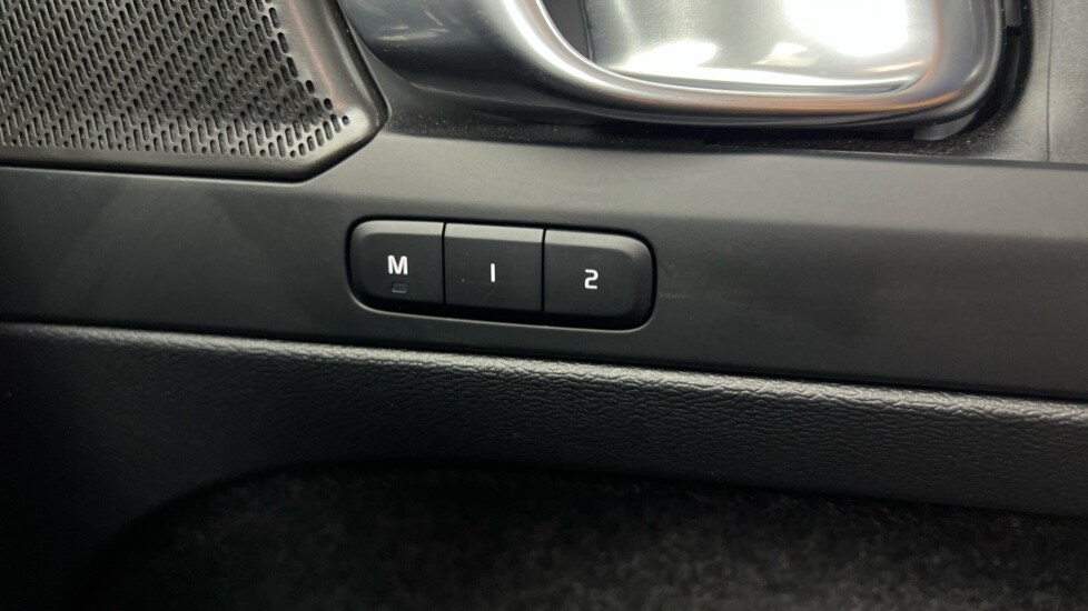 Used Volvo XC40 2024 for sale - 76098001: Photo 50