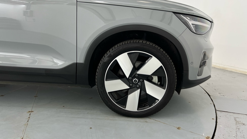 Used Volvo XC40 2024 for sale - 76098001: Photo 63