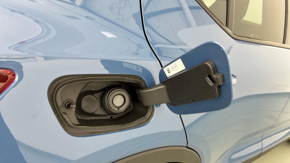 Used Volvo XC40 2024 for sale - 75775955: Photo 16