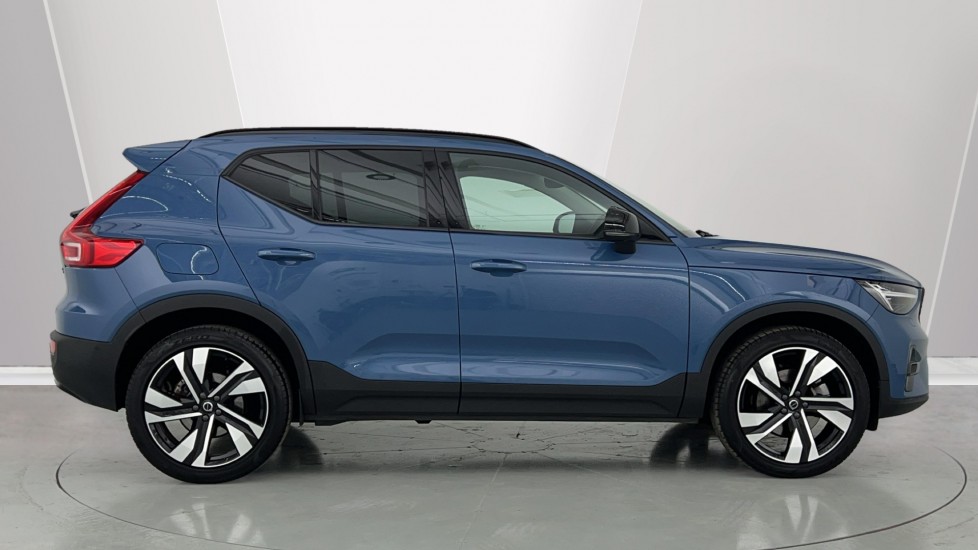 Used Volvo XC40 2024 for sale - 75775955: Photo 3