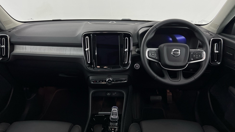 Used Volvo XC40 2024 for sale - 75775955: Photo 5