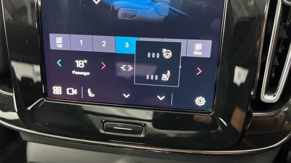 Used Volvo XC40 2024 for sale - 75775955: Photo 53