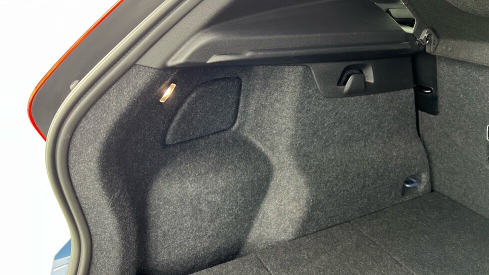 Used Volvo XC40 2024 for sale - 75775955: Photo 55