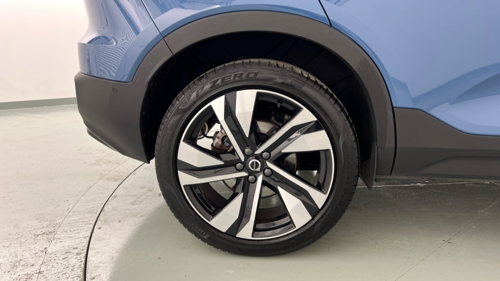 Used Volvo XC40 2024 for sale - 75775955: Photo 9