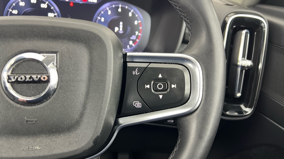 Used Volvo XC40 2021 for sale - 77326280: Photo 22