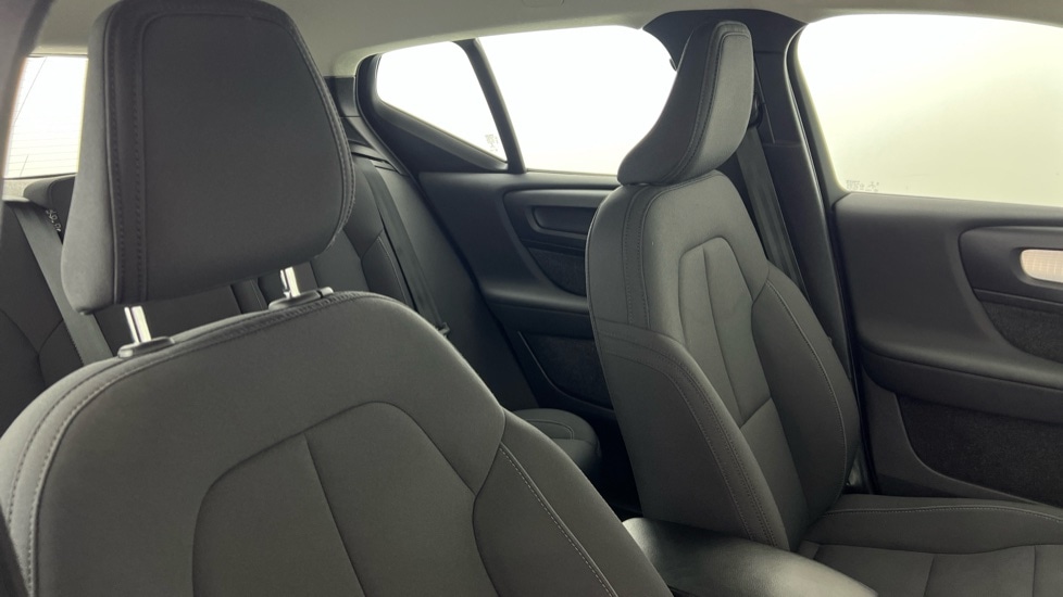 Used Volvo XC40 2021 for sale - 77326280: Photo 30