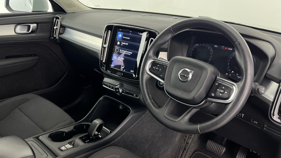Used Volvo XC40 2021 for sale - 77326280: Photo 4