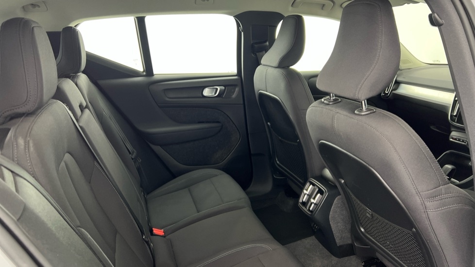 Used Volvo XC40 2021 for sale - 77326280: Photo 6