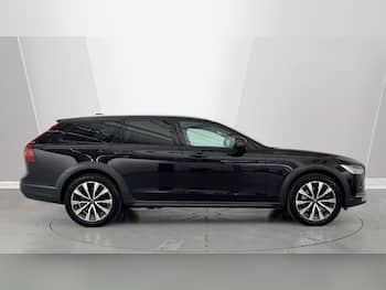 Used Volvo V90 2021 for sale - 79727374: Photo