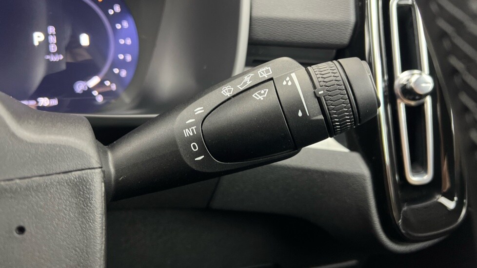 Used Volvo XC40 2025 for sale - 76452081: Photo 19