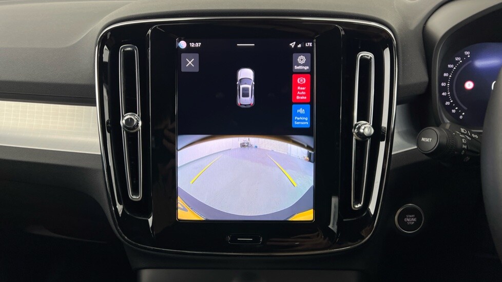 Used Volvo XC40 2025 for sale - 76452081: Photo 27