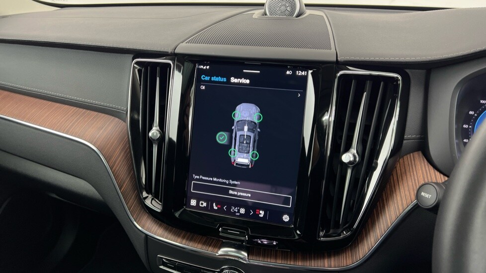 Used Volvo XC60 2024 for sale - 77673786: Photo 14