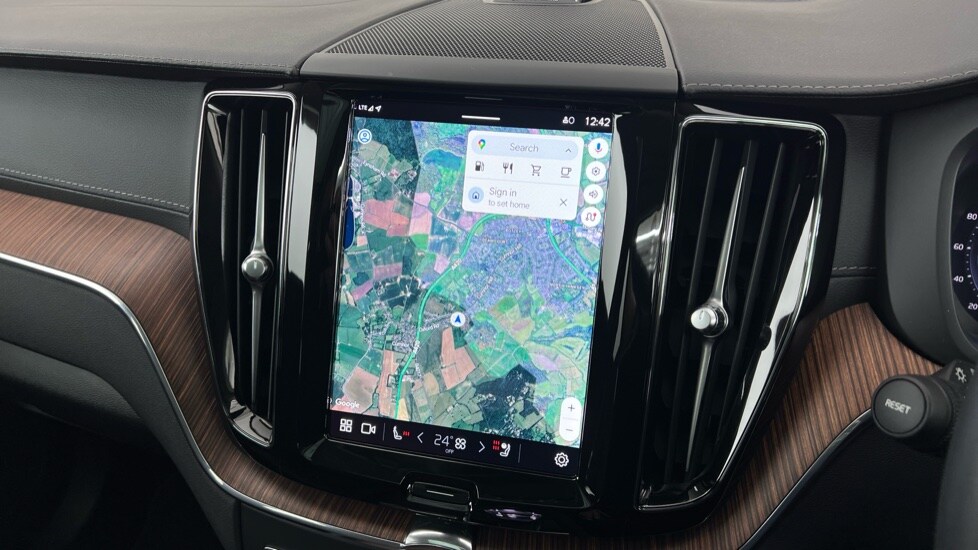 Used Volvo XC60 2024 for sale - 77673786: Photo 18