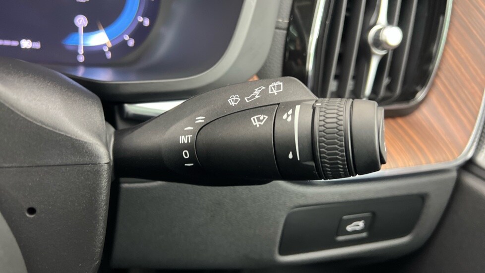 Used Volvo XC60 2024 for sale - 77673786: Photo 23