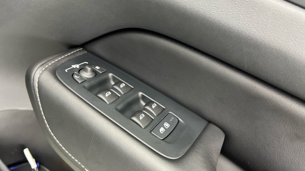 Used Volvo XC60 2024 for sale - 77673786: Photo 24