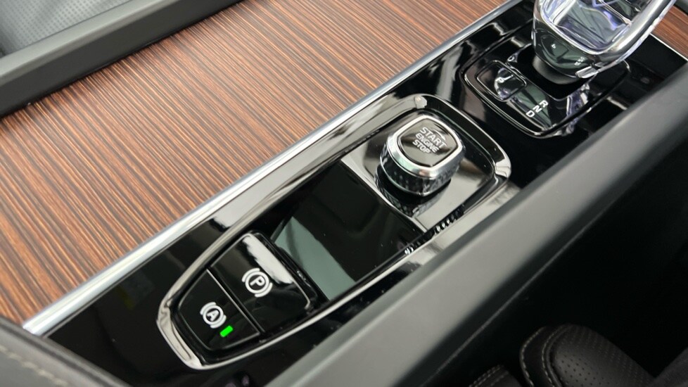 Used Volvo XC60 2024 for sale - 77673786: Photo 27