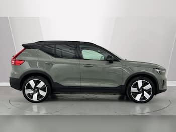 Used Volvo XC40 2023 for sale - 79811979: Photo