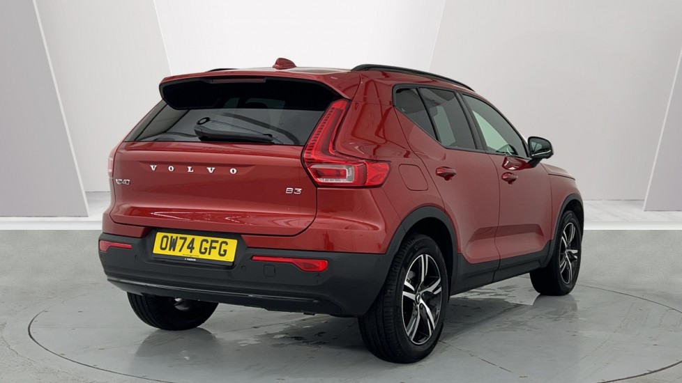 Used Volvo XC40 2025 for sale - 76615344: Photo 2