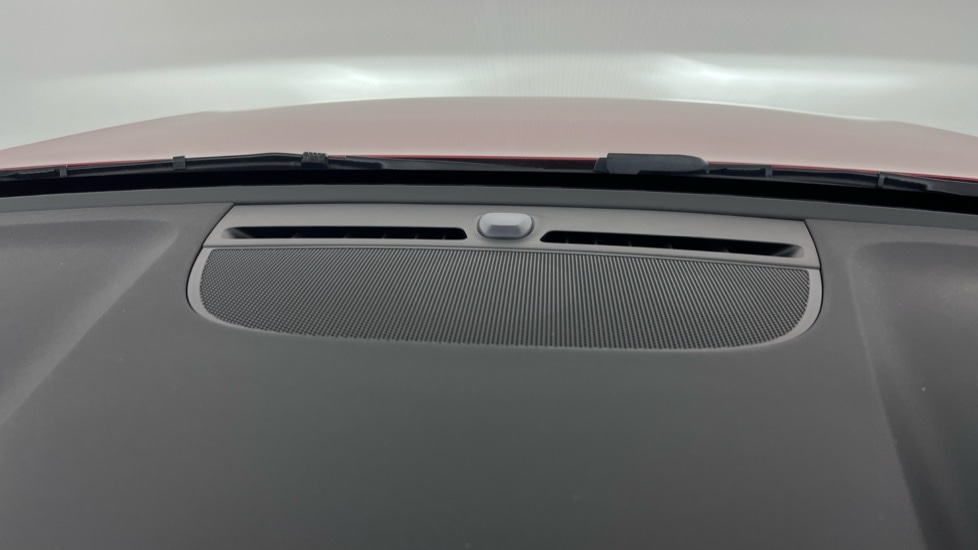 Used Volvo XC40 2025 for sale - 76615344: Photo 21