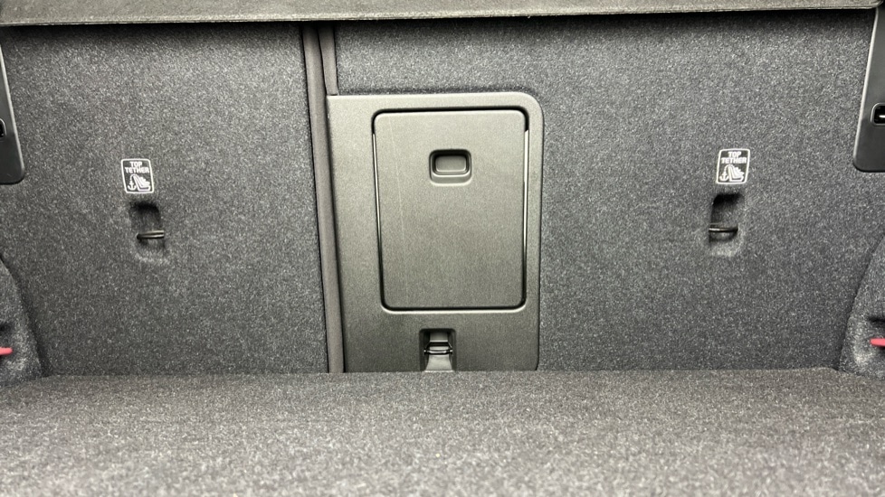 Used Volvo XC40 2025 for sale - 76615344: Photo 38