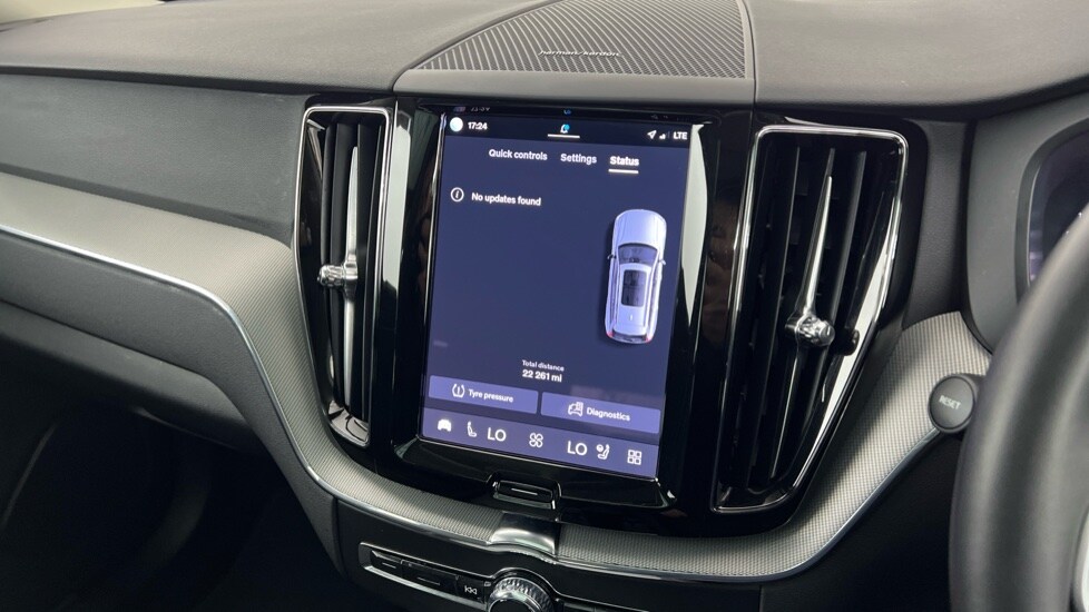 Used Volvo XC60 2025 for sale - 77971809: Photo 15