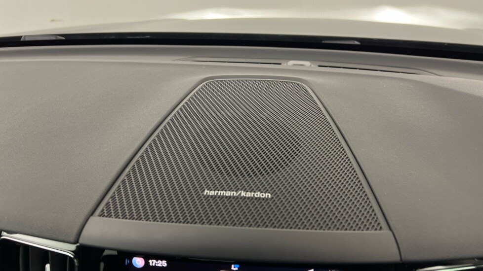 Used Volvo XC60 2025 for sale - 77971809: Photo 26