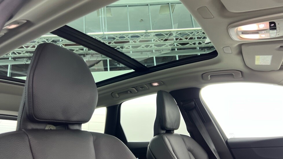 Used Volvo XC60 2025 for sale - 77971809: Photo 31