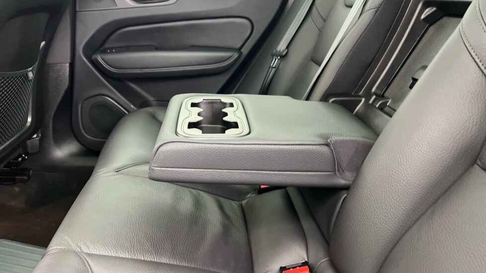 Used Volvo XC60 2025 for sale - 77971809: Photo 34