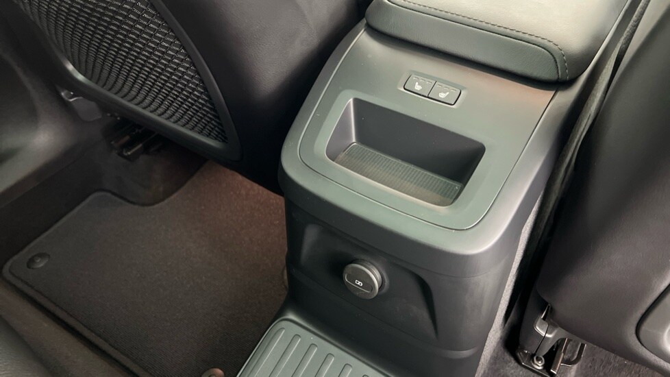 Used Volvo XC60 2025 for sale - 77971809: Photo 42