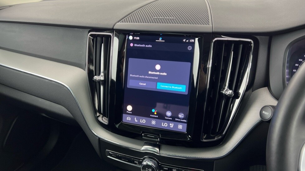 Used Volvo XC60 2025 for sale - 77971809: Photo 43