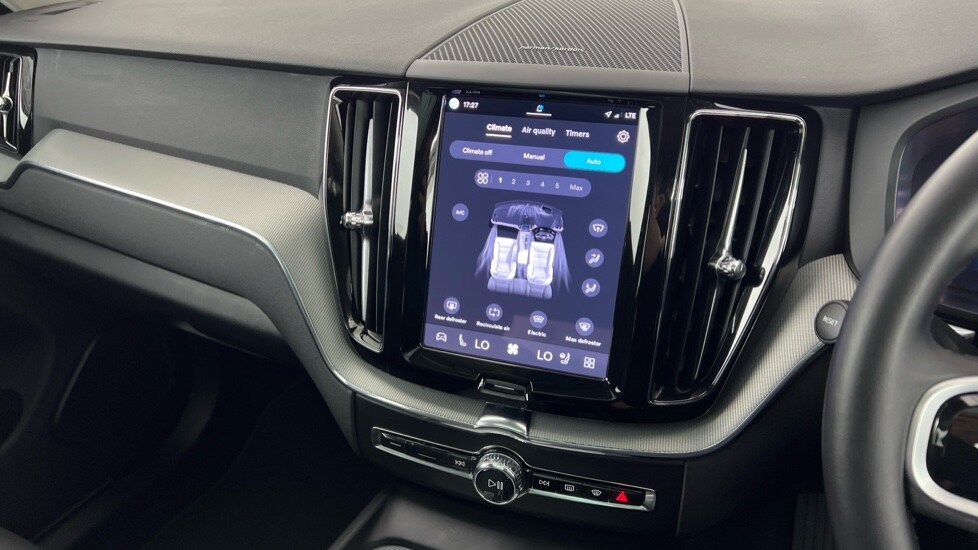 Used Volvo XC60 2025 for sale - 77971809: Photo 50