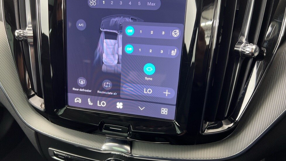 Used Volvo XC60 2025 for sale - 77971809: Photo 51