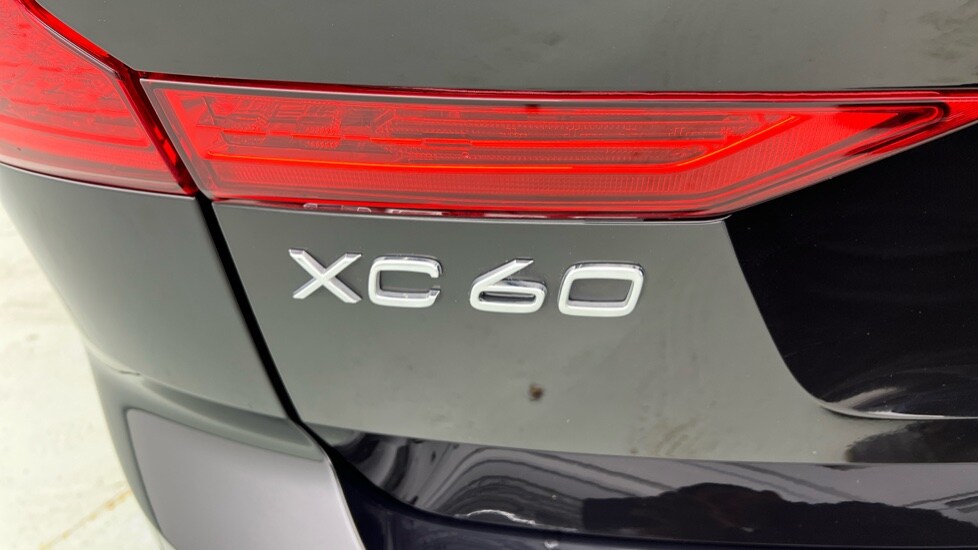 Used Volvo XC60 2025 for sale - 77971809: Photo 58