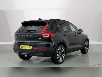 Used Volvo XC40 2025 for sale - 77151501: Photo