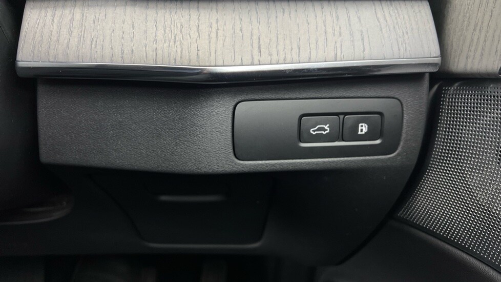 Used Volvo XC90 2024 for sale - 77685645: Photo 56