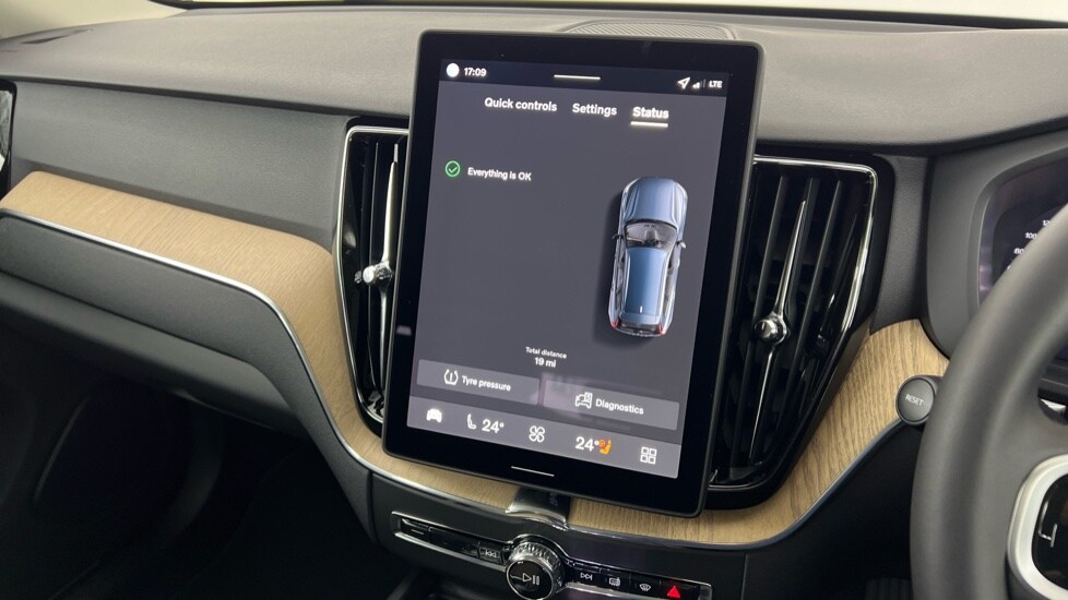 Used Volvo XC60 2026 for sale - 77698159: Photo 15