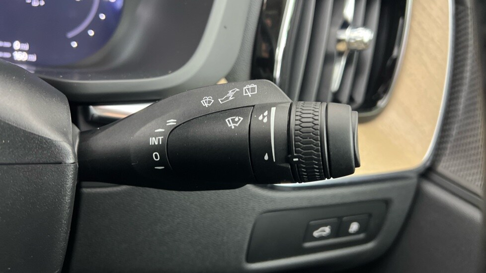 Used Volvo XC60 2026 for sale - 77698159: Photo 23