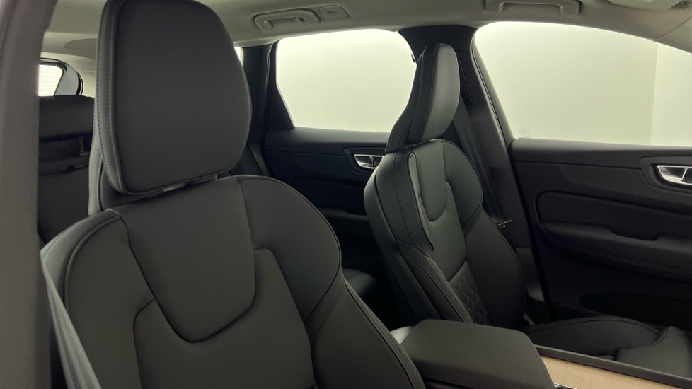 Used Volvo XC60 2026 for sale - 77698159: Photo 31
